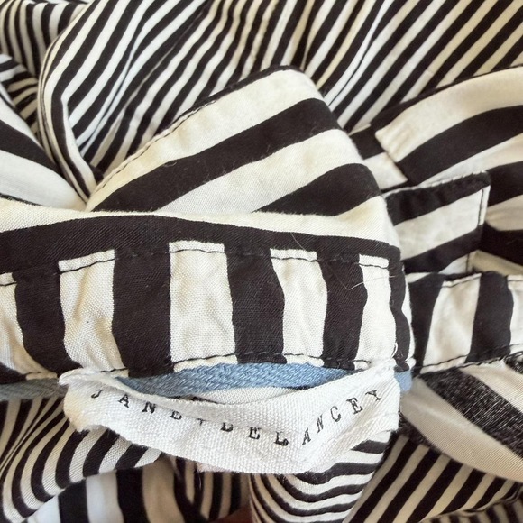 Jane and delancey Black white Stripe 3/4 cuffed sleeve blouse large referee blou - Picture 6 of 9
